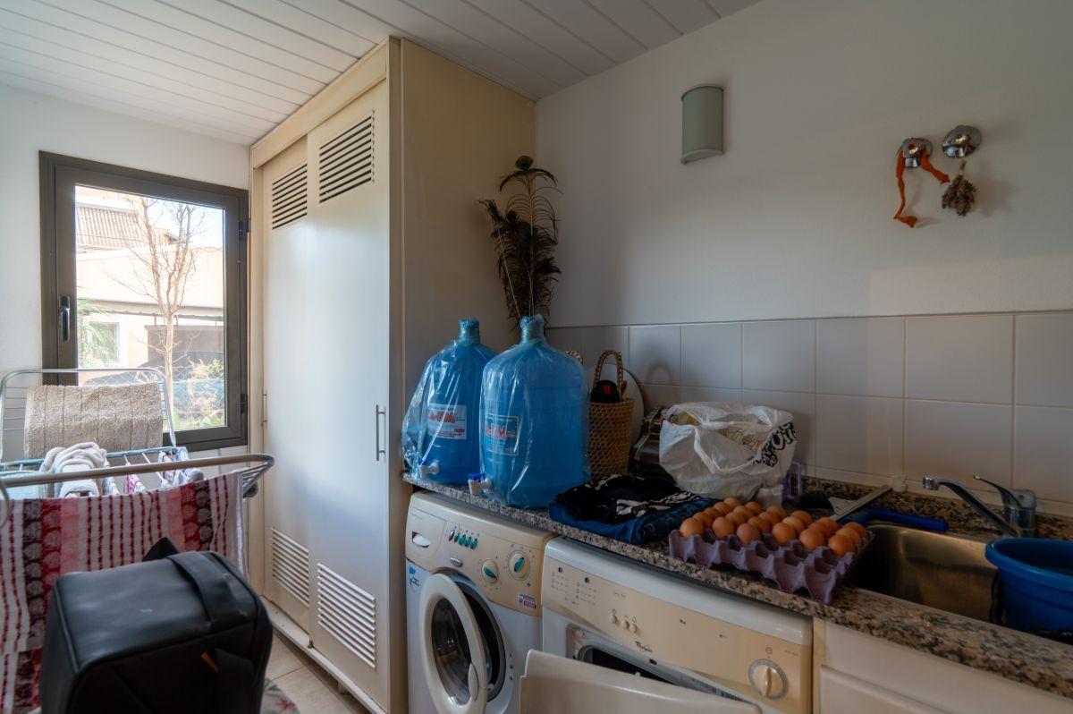 Foto de CASA CATEGORIA CHACRAS DE LA VILLA 4 DOR 4 BAÑOS, imagen 5