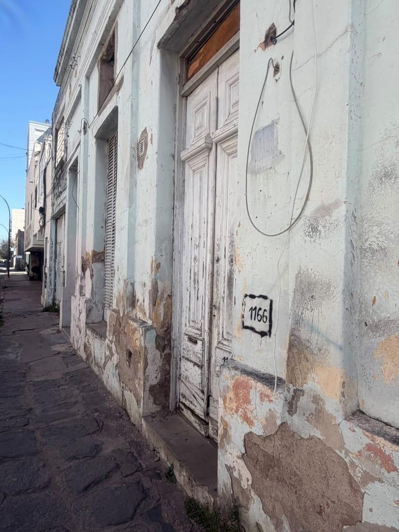 Foto de OPORTUNIDAD DE INVERSIÓN Y DESARROLLO EN BARRIO ALBERDI, imagen 4