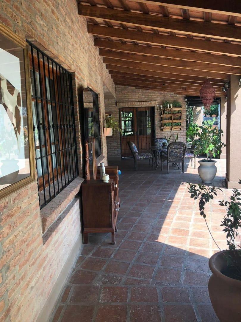 Foto de Hermosa casa de 5 dormitorios. Villa Allende Golf, imagen 2