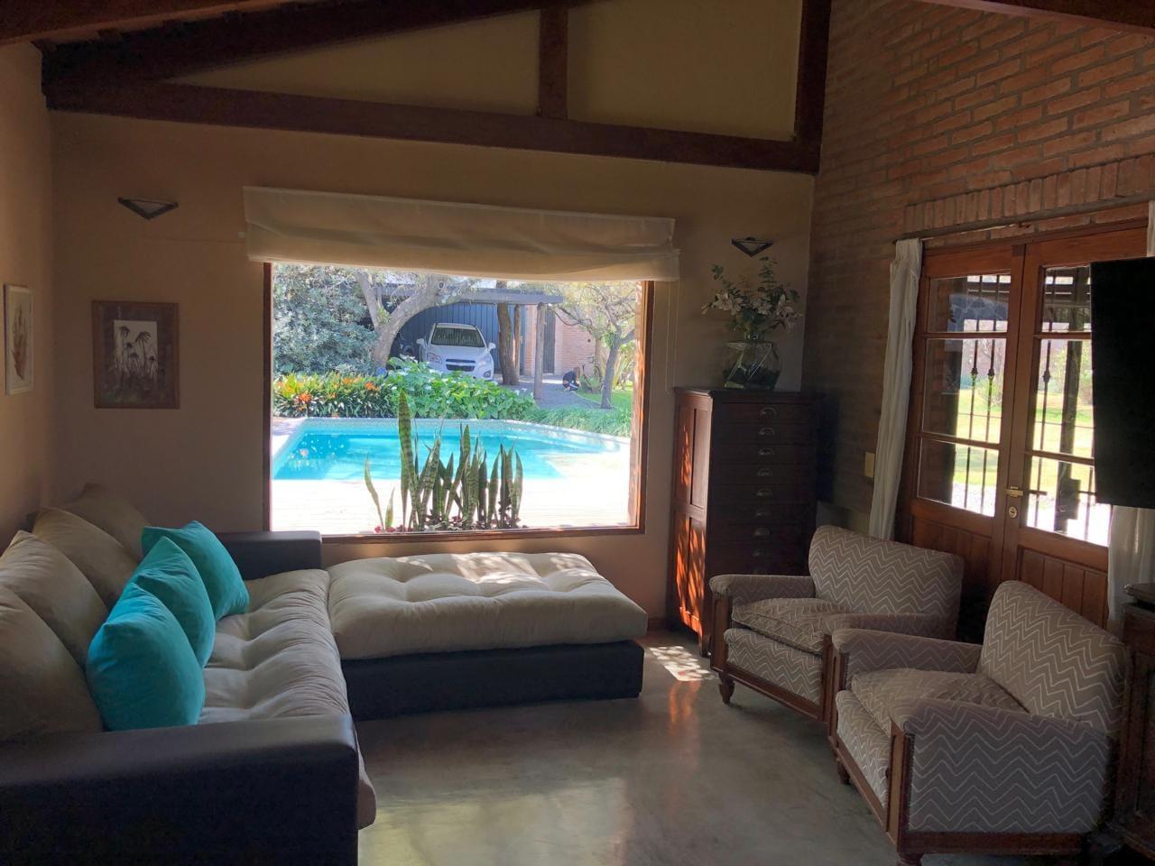 Foto de Hermosa casa de 5 dormitorios. Villa Allende Golf, imagen 1