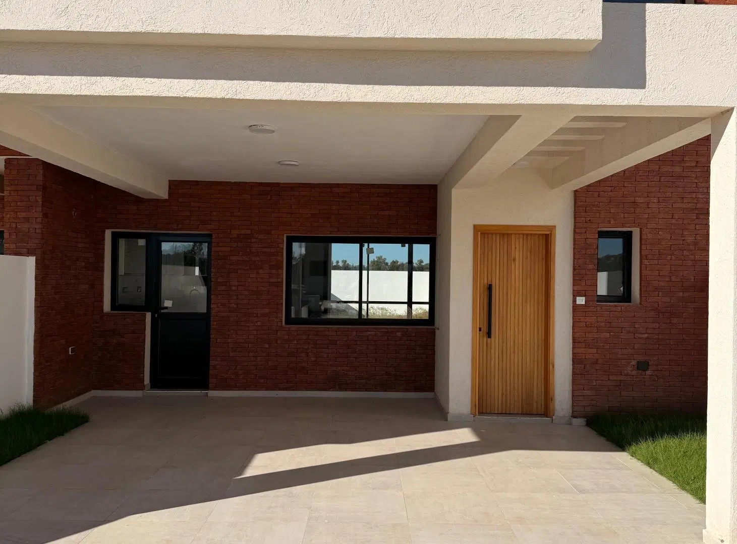 DÚPLEX DE CATEGORÍA A ESTRENAR EN BARRIO CERRADO SAN GUILLERMO – ZONA SUR 2