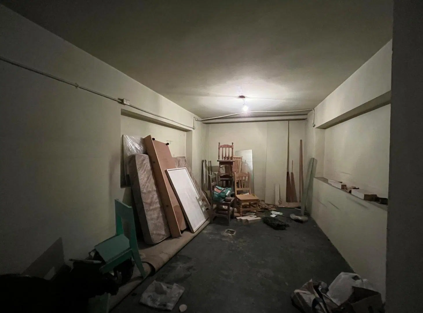 Local en alquiler 86 m2 sobre av Belgrano 2491, avenida con fuerte concentración de mueblería y afin 4