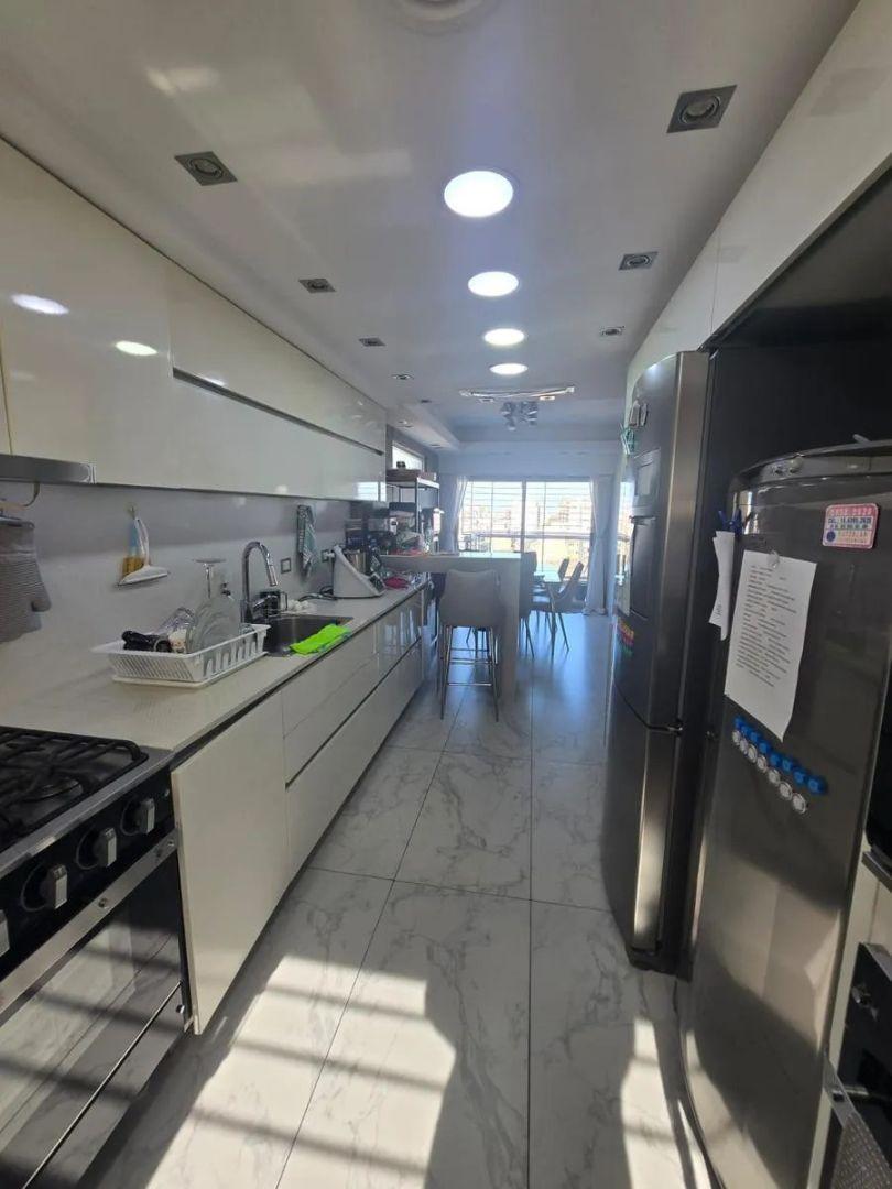 Foto de Espectacular Departamento En Duplex 5 Amb + Dep, Cochera, Baulera, imagen 4