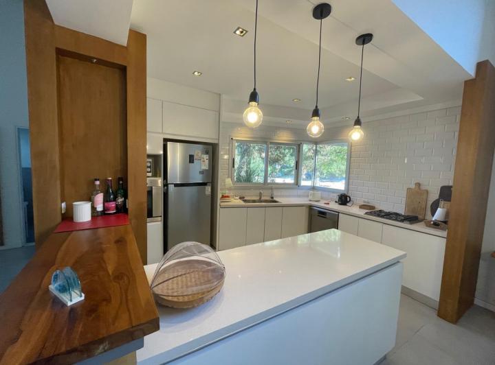 RESIDENCIAL 1 - casa de calidad - con gas natural - 3 dorm - excel ubic