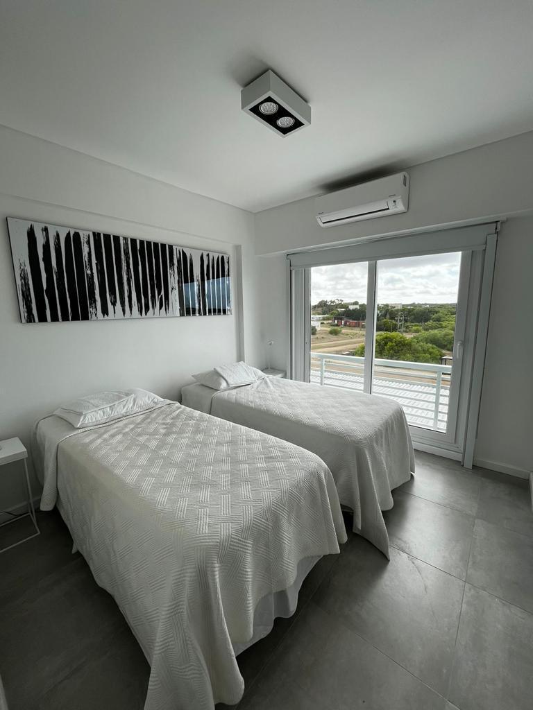 OPORT!! DEPARTAMENTO 3 AMB - AL GOLF 19 EDIFICIO AGUILA