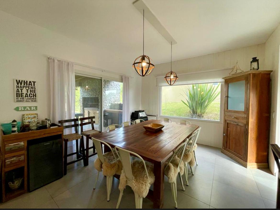 Foto de DEPORTIVA lote 9 – 4 dorm – a metros del sector deportivo!! EN VENTA!!, imagen 5