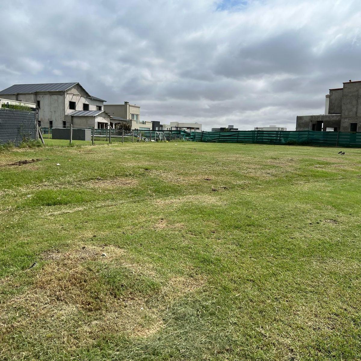 VILLALOBOS - PUEBLOS DEL PLATA - LOTE EN VENTA