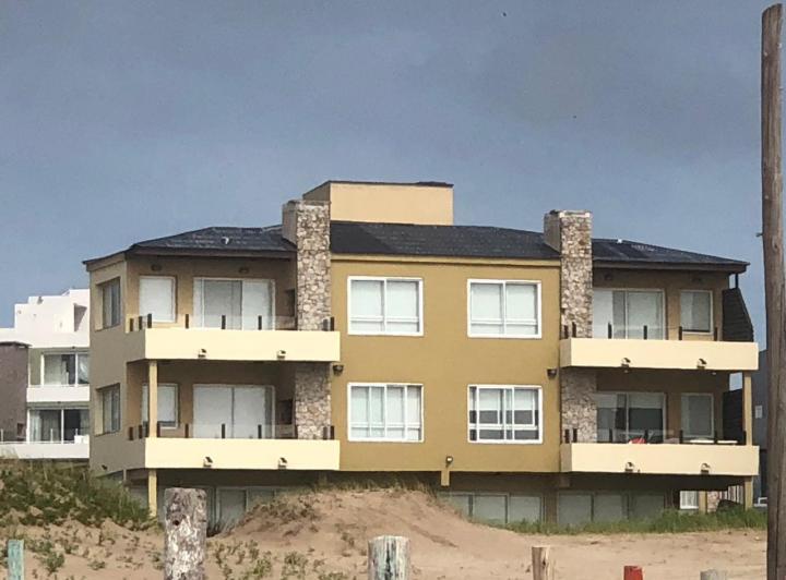 COMPLEJO HOTELERO - c/salida a la playa - V.GESELL-MAR D L PAMPAS 2