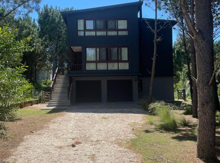 RESIDENCIAL 1 121 p/8 pax c/pileta, 4 dorm 2