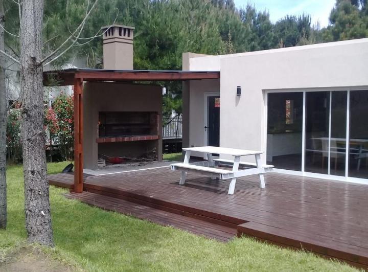 DEPORTIVA 393 p/6 pax - 3 dorm - cerca del club 4