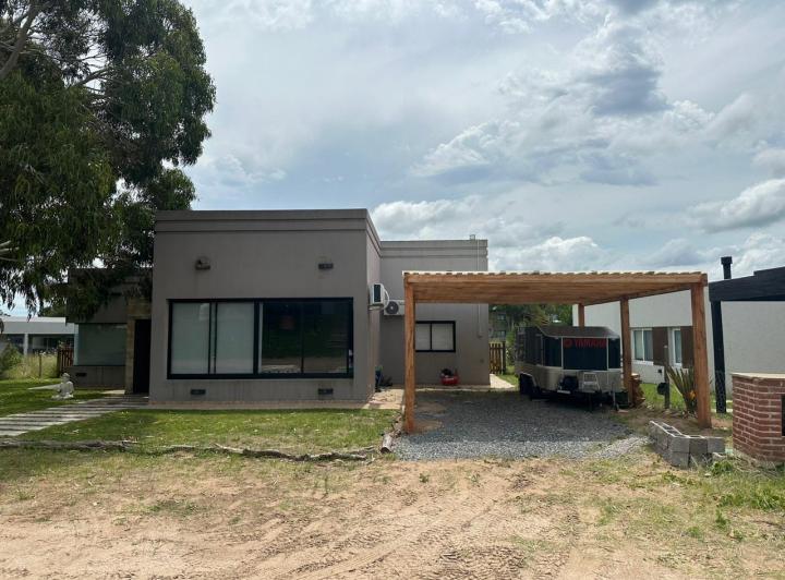 ECUESTRE 274 p/6 pax c/pileta 1