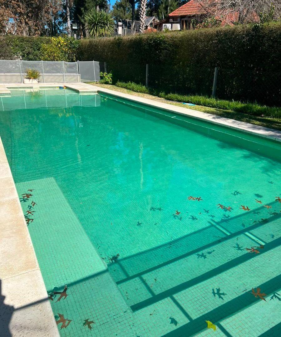Foto de CLUB EL CARMEN - 4 dorm+escr+estar+depen c/pileta c/lote de 1.000 mts2, imagen 3