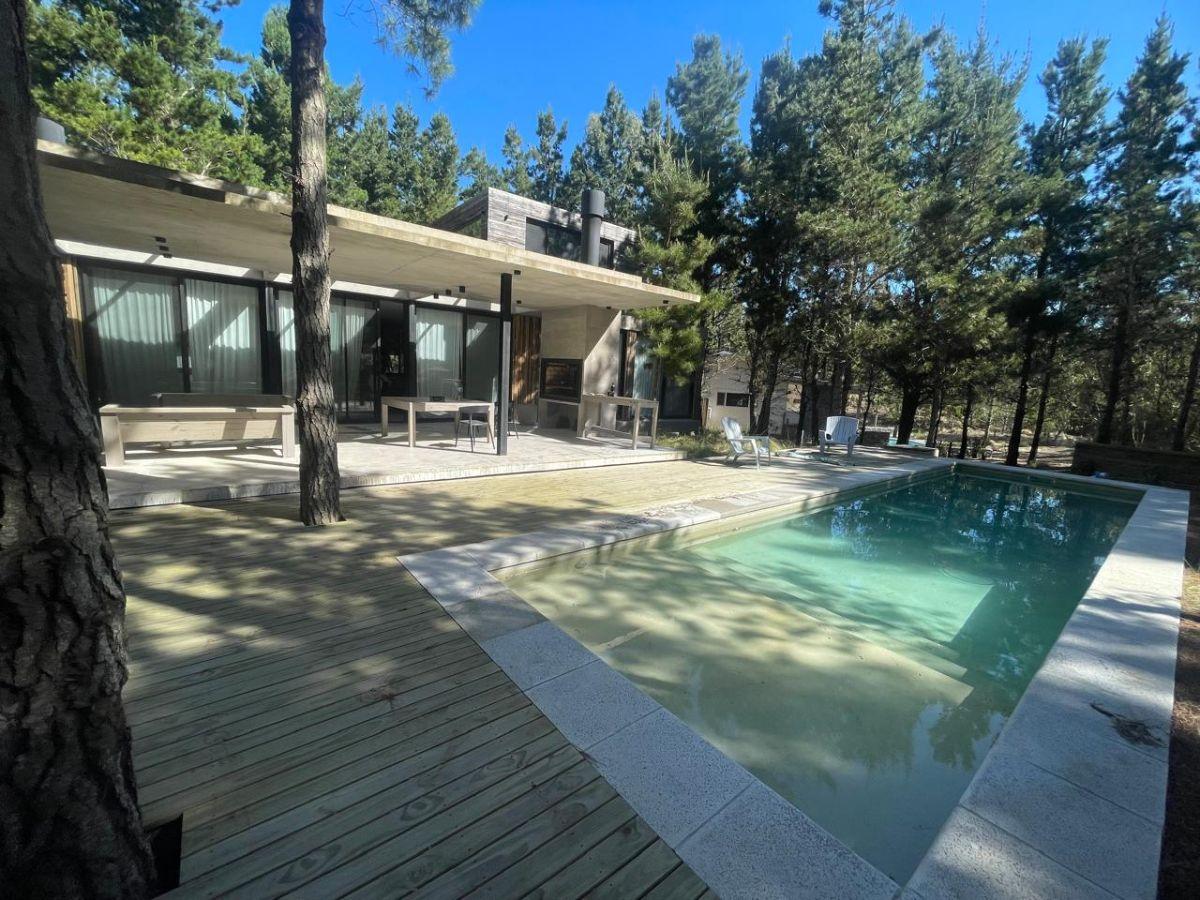 Foto de COSTA ESMERALDA - SENDEROS III 201 - 4 dorm c/pileta p/8 pax, imagen 3