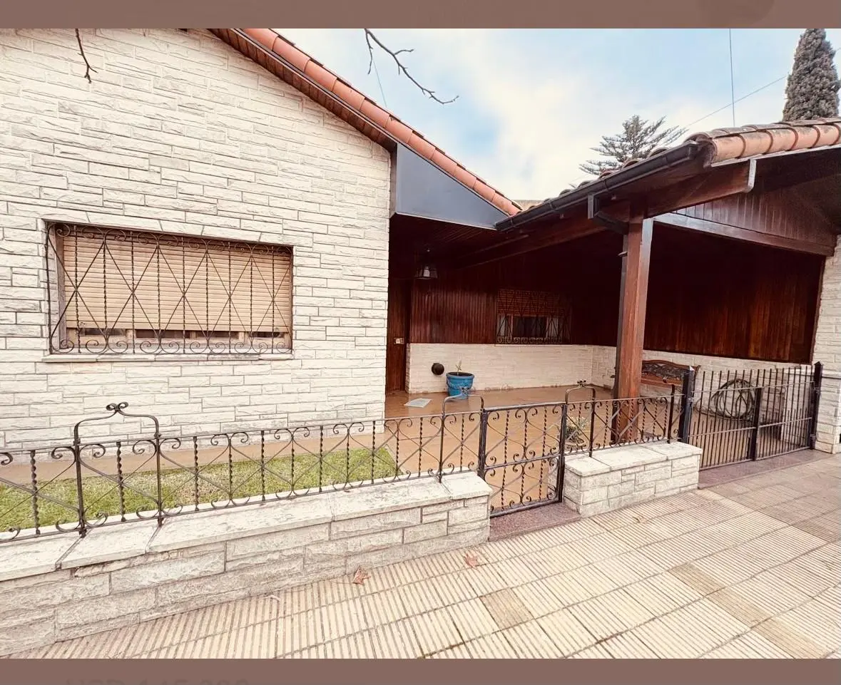 Oportunidad Venta casa Villa Adelina 2 dormitorios Patio y cochera - APTO CREDITO 2