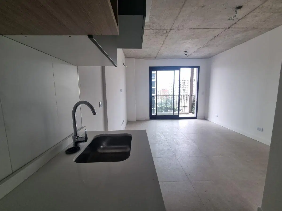 ALQUILER MONOAMBIENTE A ESTTENAR BELGRANO 2