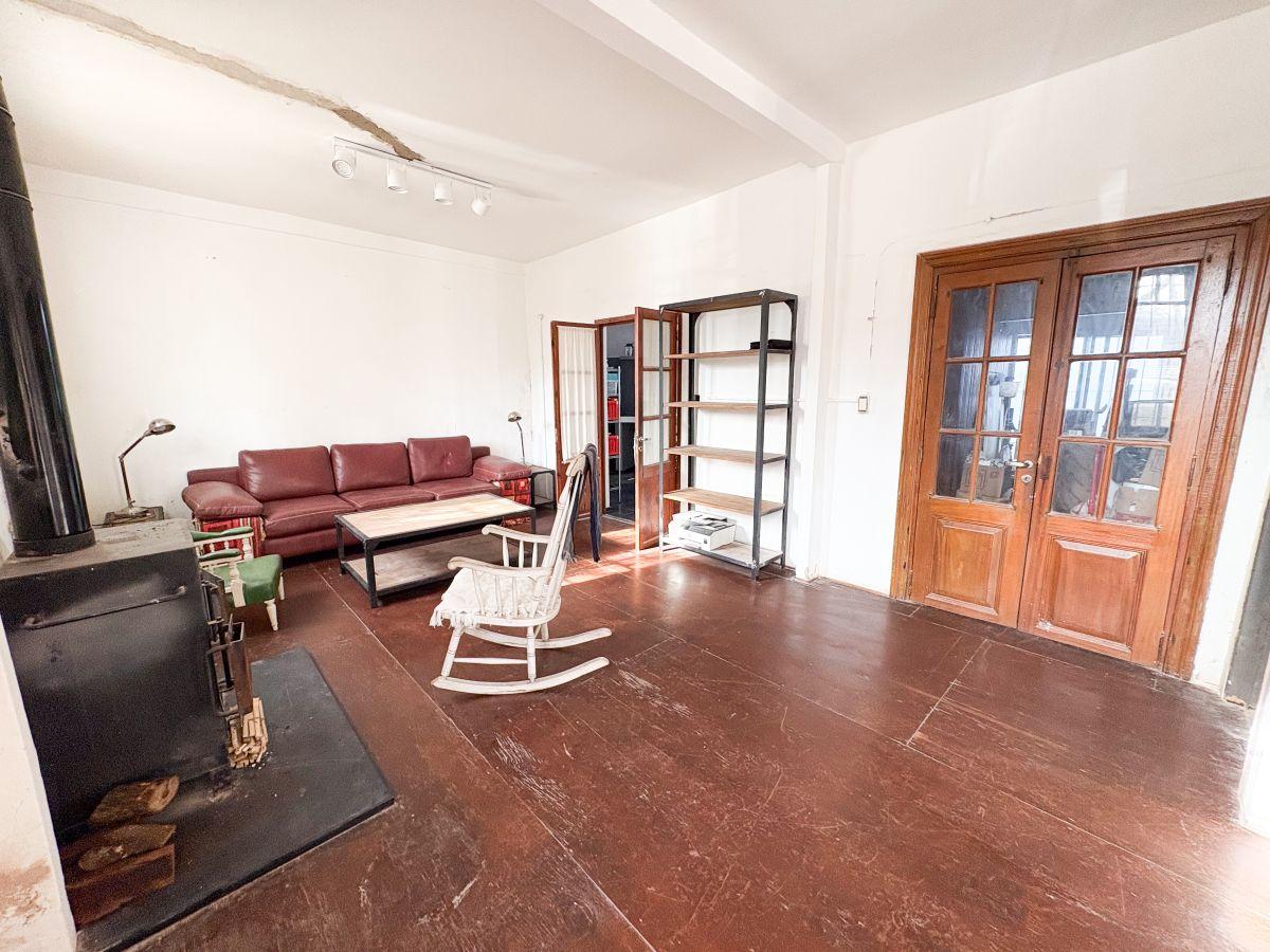 CASA 3 PLANTAS CON TERRAZAS, PILETA PARRILLA APTO COMERCIAL ACASUSSO
