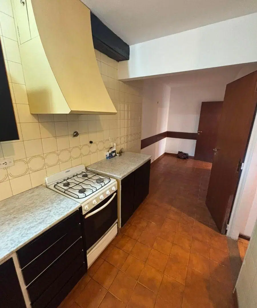 ALQUILER AMPLIO 4 AMBIENTES | 96 m² | COCHERA | BAULERA | SEGURIDAD| MUY LUMINOSO 5