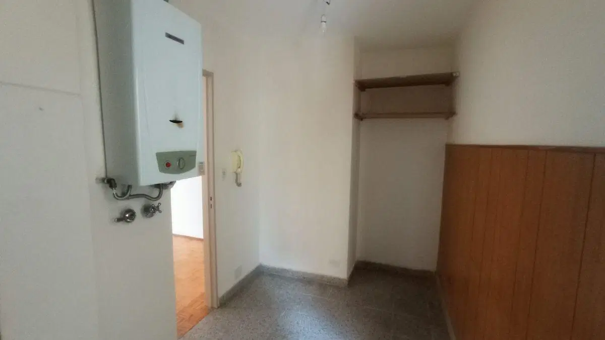 Alquiler | Amplio Departamento con 2 Dormitorios – Mitre 1449 3