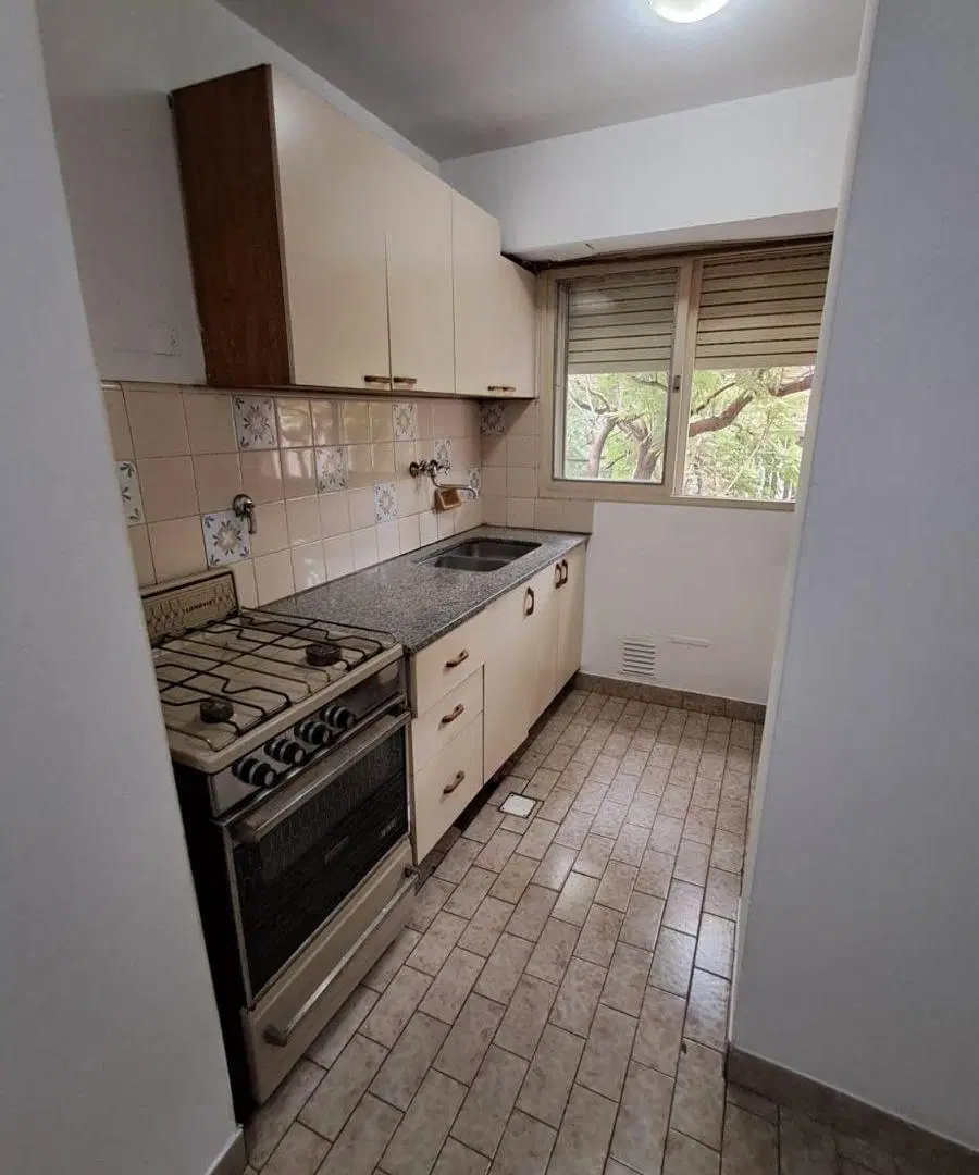 Alquiler | Departamento de 1 Dormitorio con Balcón al Frente – San Lorenzo 1615 5