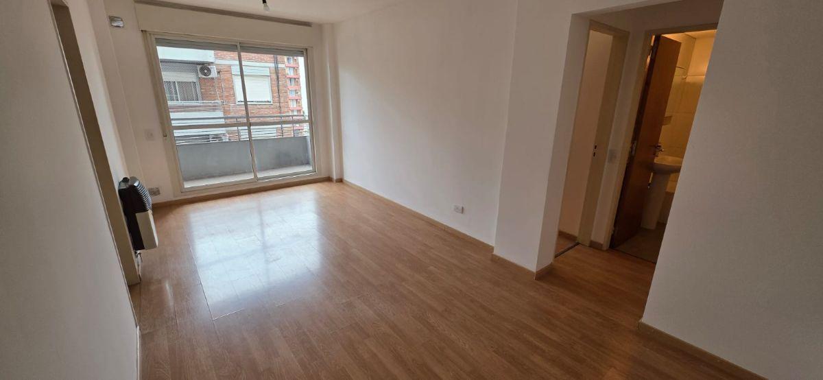 Foto de Alquiler | Departamento moderno de 1 dormitorio en Centro, imagen 2