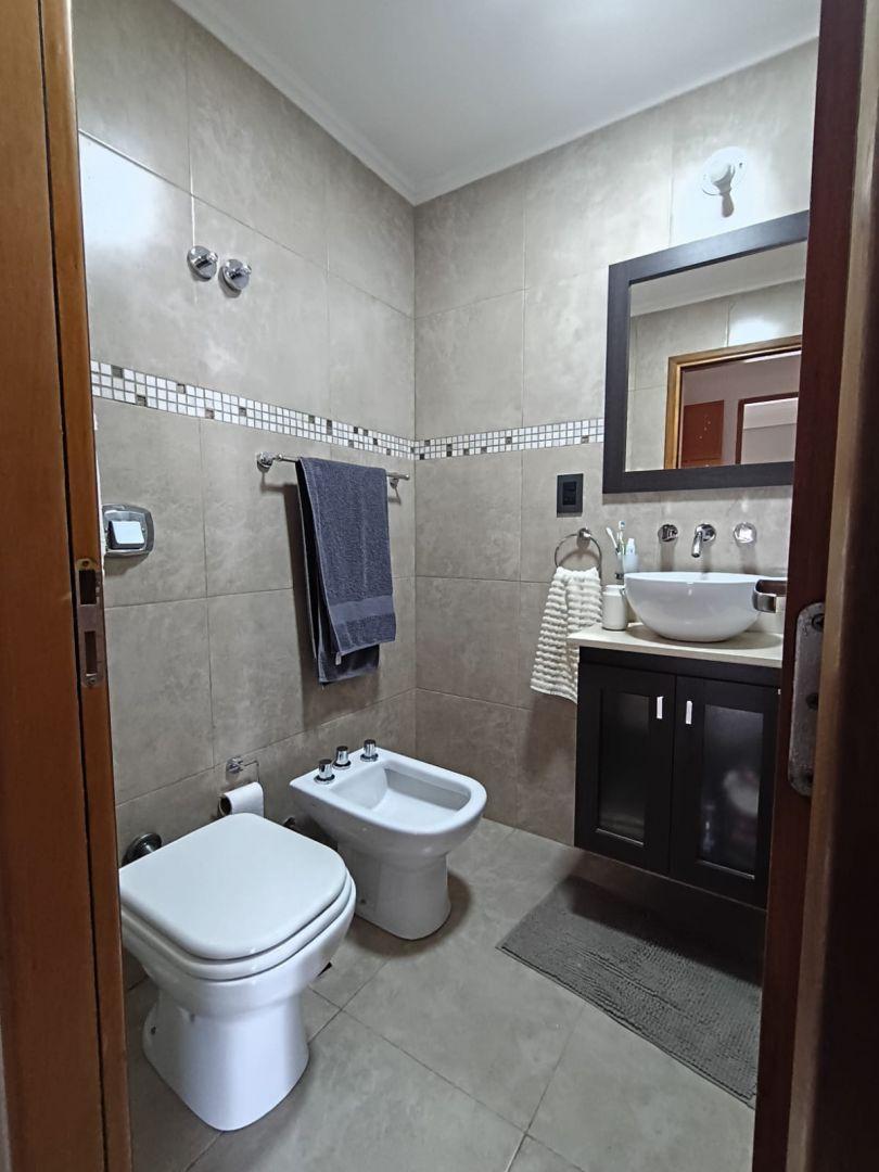 Foto de Departamento 3 ambientes 2 dormitorios. | Alvear 1839, imagen 4