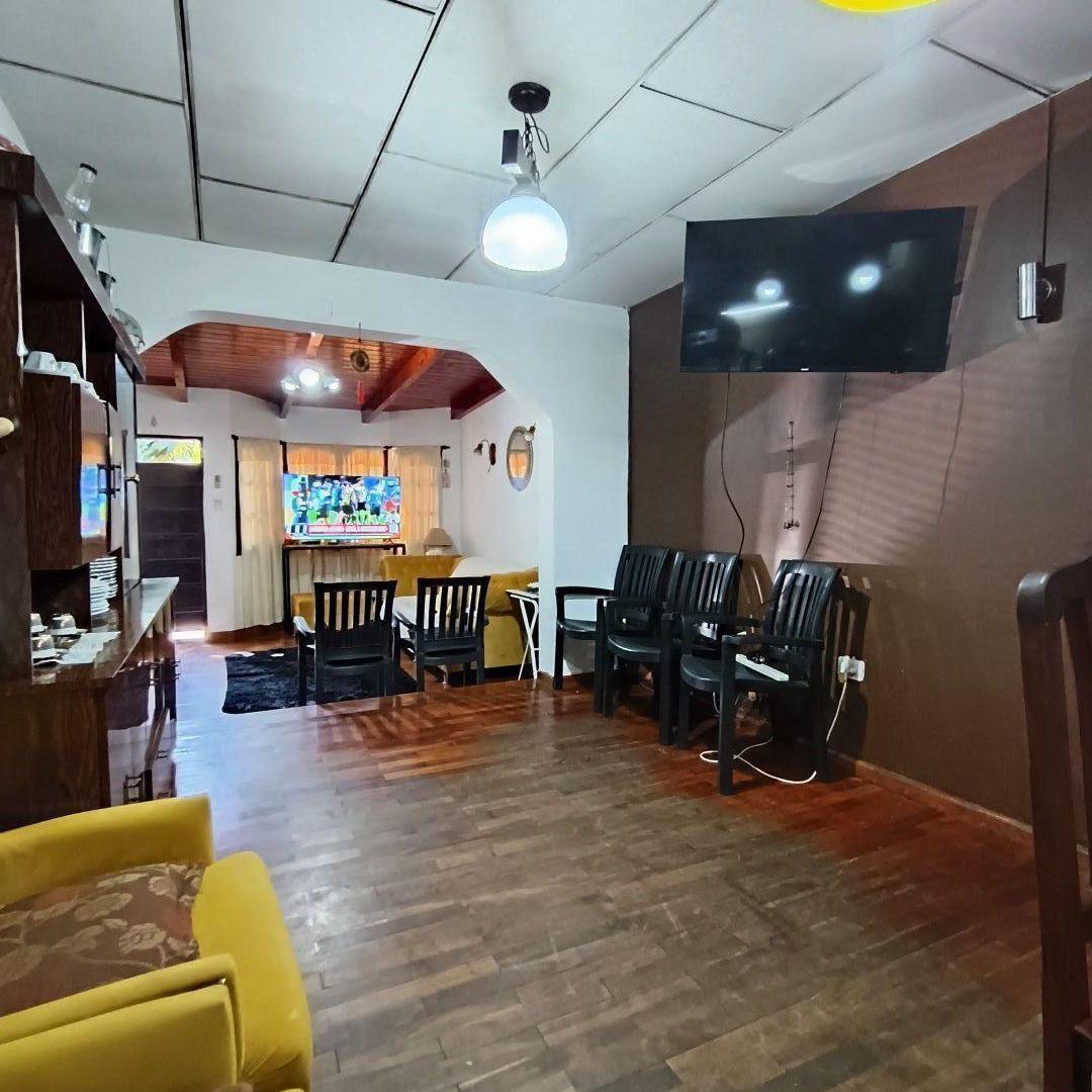 Foto de Casa 5 ambientes 4 dormitorios. | Perquero Narwall, imagen 2