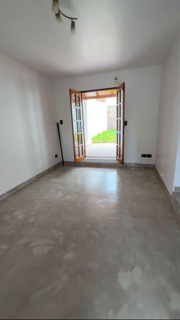 Foto de Casa 4 ambientes 3 dormitorios. | Av Tacuari, imagen 4