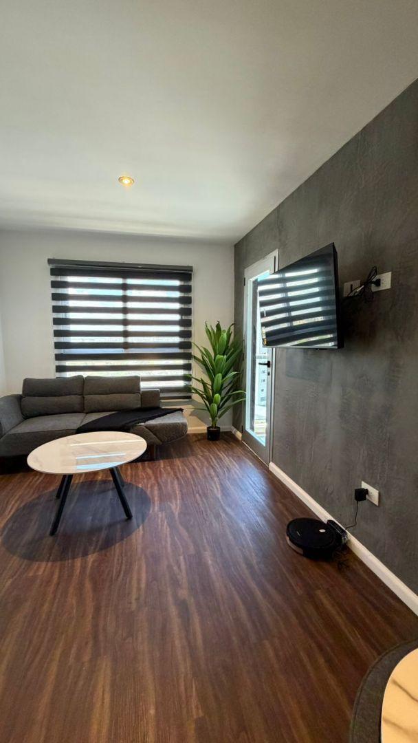 Foto de Departamento 2 ambientes 1 dormitorios. | BEETHOVEN1 1650, imagen 1