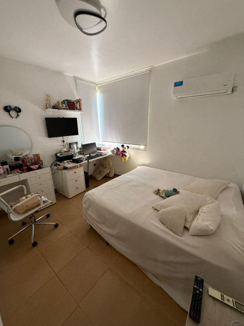 Foto de Casa 4 ambientes 3 dormitorios. | AV URQUIZA 4859, imagen 4