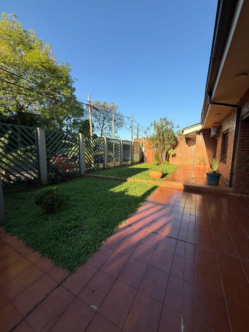 Foto de Casa 5 ambientes 4 dormitorios. | JORGE NEWBERY 2979, imagen 2