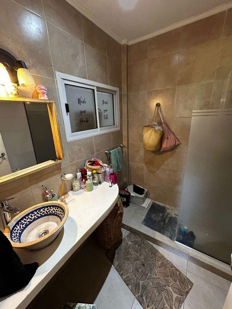Foto de Casa 4 ambientes 3 dormitorios. | calle 129, imagen 4