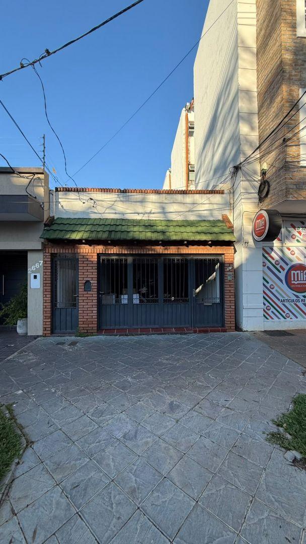 Foto de Casa 6 ambientes 5 dormitorios. | AVENIDA RADEMACHER 2671, imagen 1