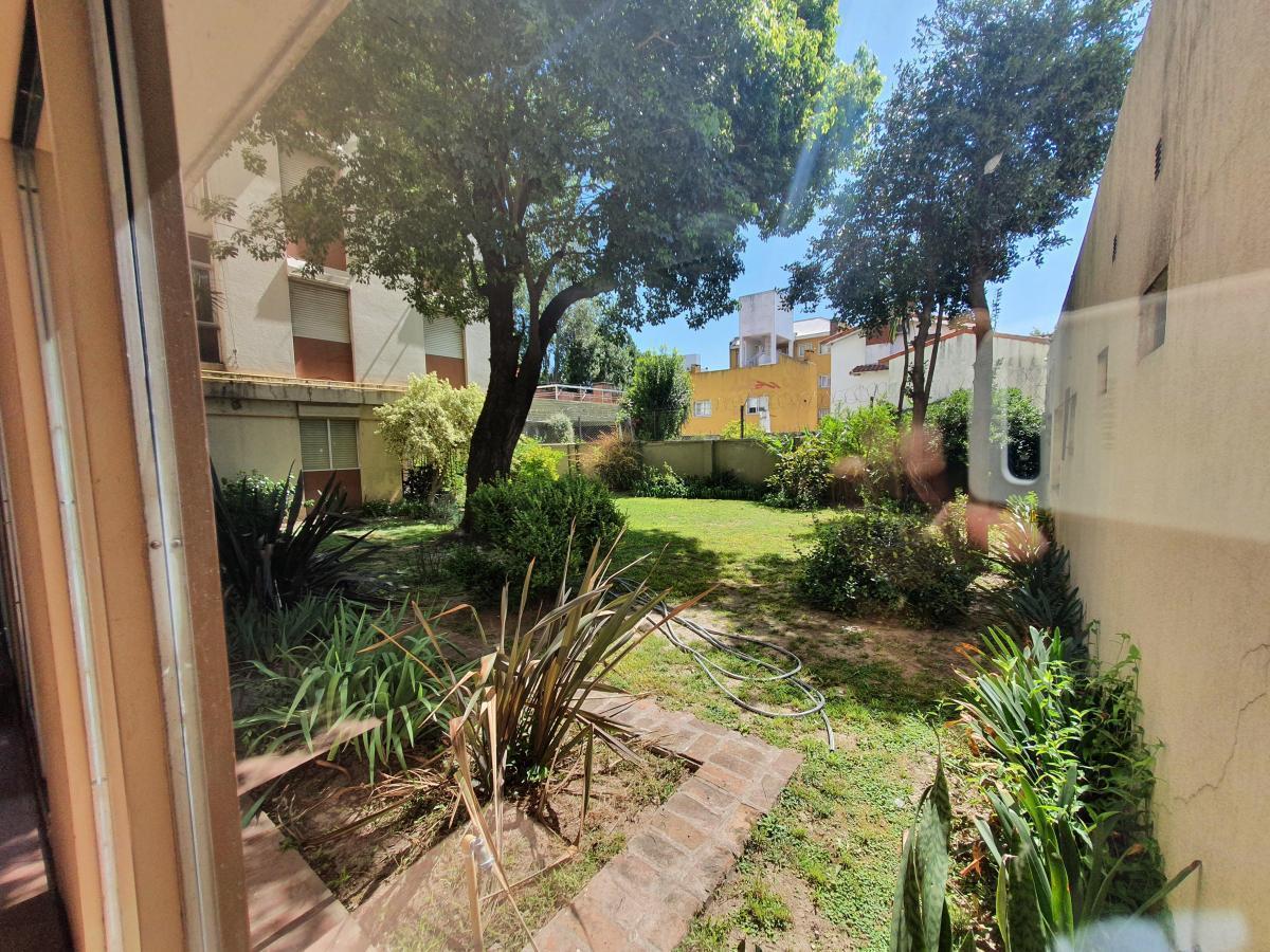 Interesante Depto 2 Hab. y Cochera en Venta a 50 m de La Estación de Moreno 2