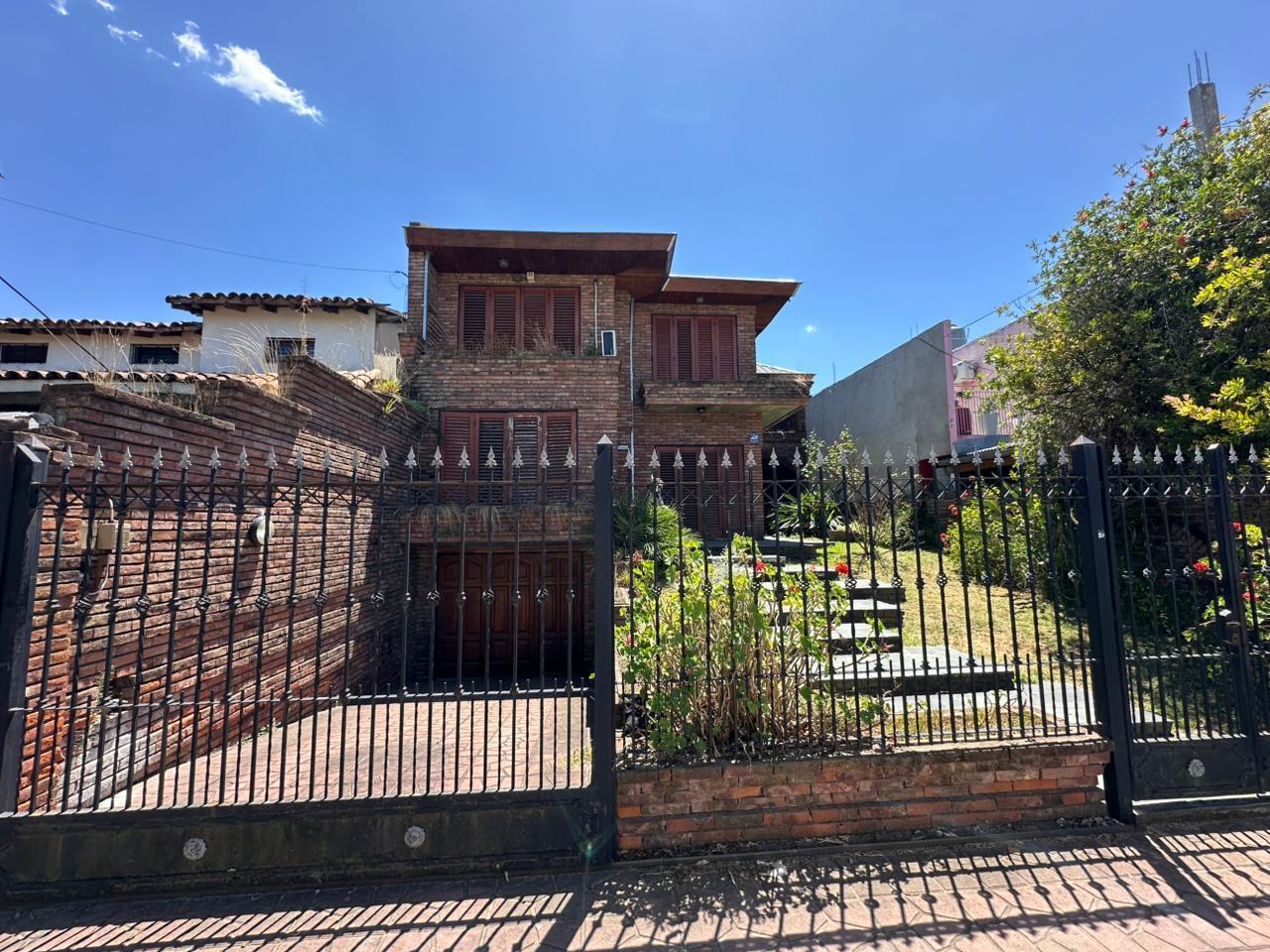 Casa en Venta en Paso Del Rey 6 Ambientes