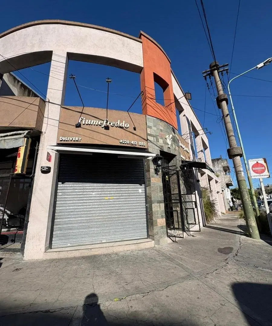 Local Comercial en alquiler centro de Padua a 3 cuadras de la estación 4