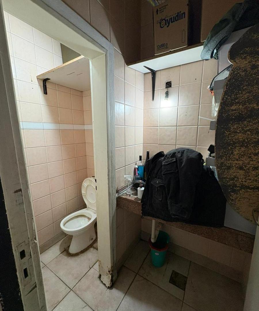 Foto de Local Comercial en alquiler centro de Padua a 3 cuadras de la estación, imagen 5