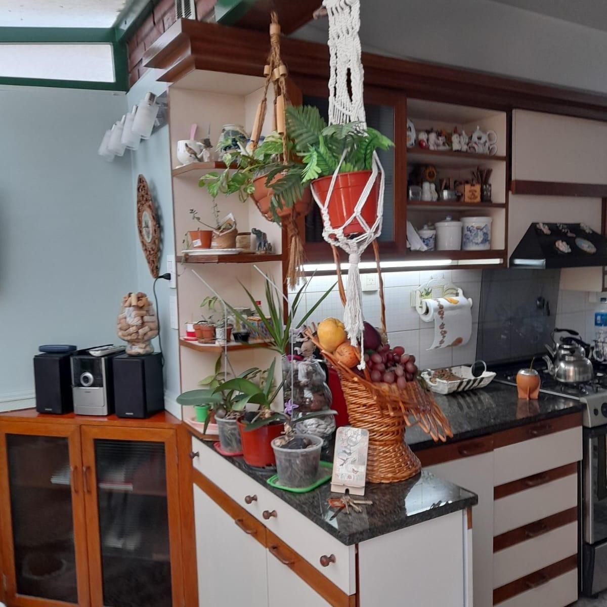 Venta Exclusivo Departamento de 5 Ambientes y Cochera en Avellaneda Centro 3