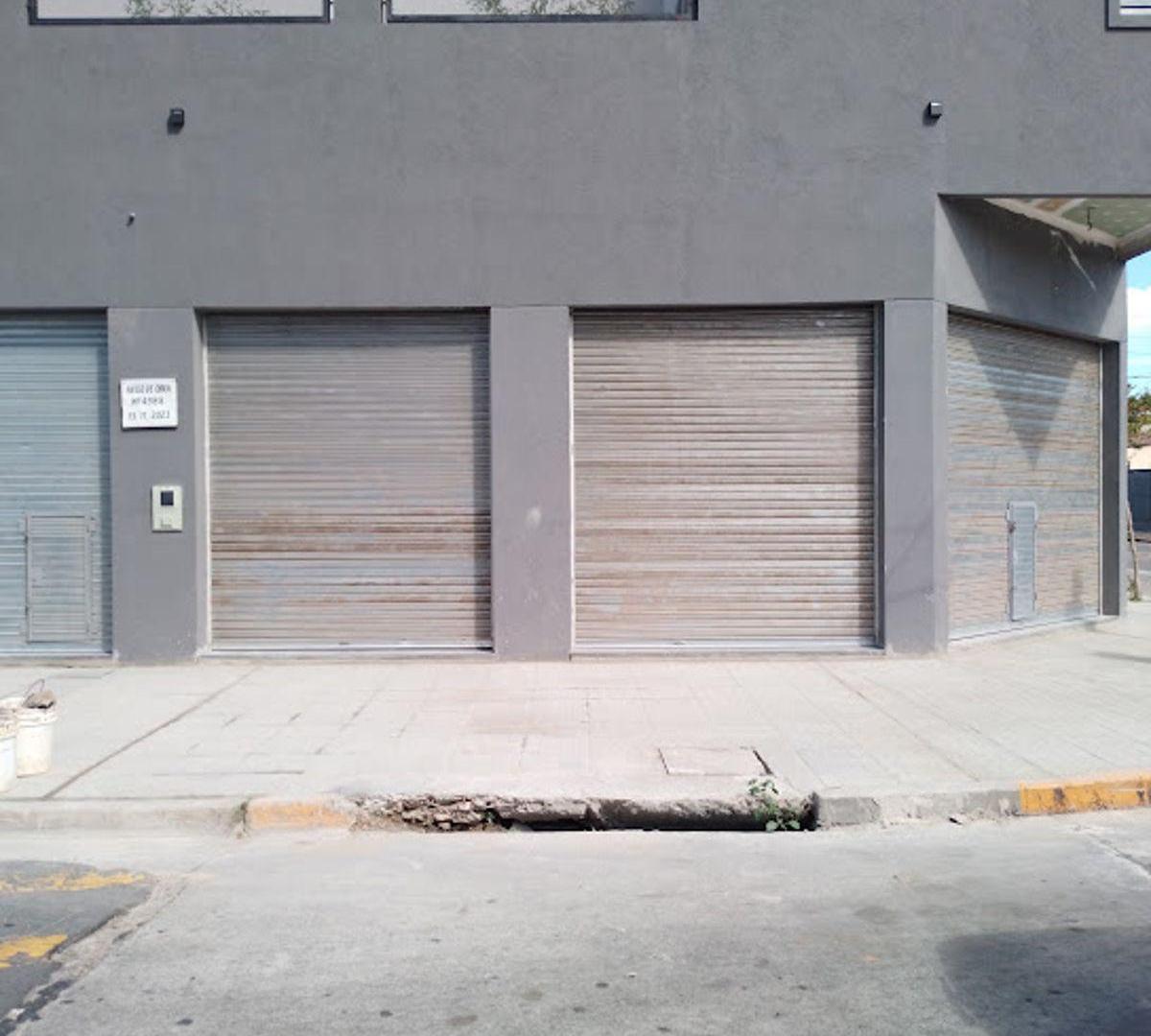 Foto de ALQUILER LOCAL NUEVO POR INMOBILIARIA MÚLTIPLES DESTINOS EN WILDE CENTRO, imagen 3