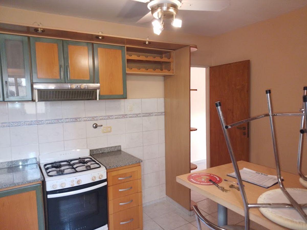 Foto de INMOBILIARIA ALQUILA DEPARTAMENTO IDEAL 3 PERSONAS EN V ALSINA, imagen 4