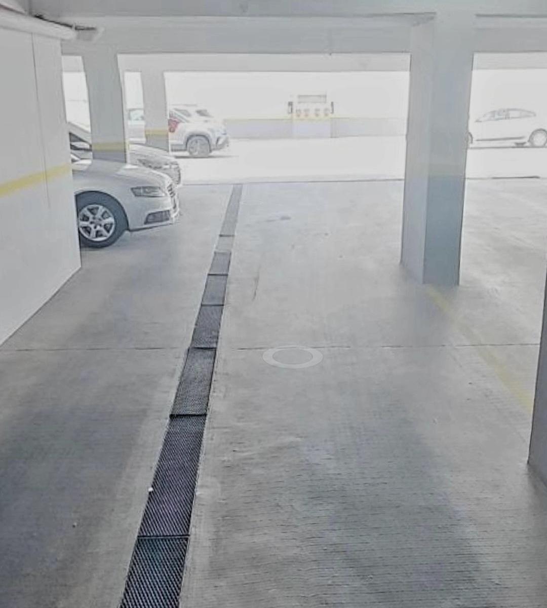 Foto de "Cochera Fija y Descubierta en Excelente Ubicación", imagen 2