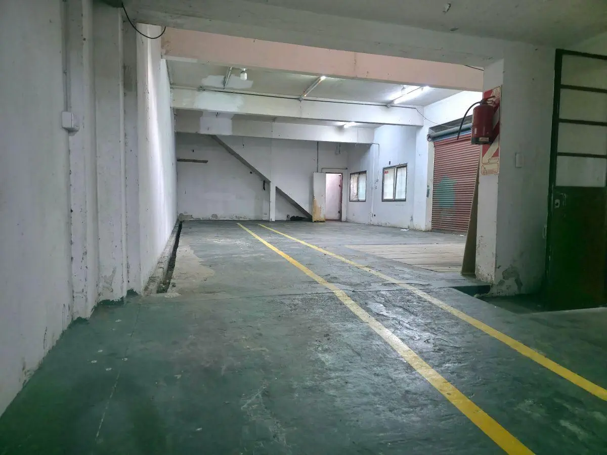 Depósito de 200 m² en alquiler con vivienda en Floresta Norte 1