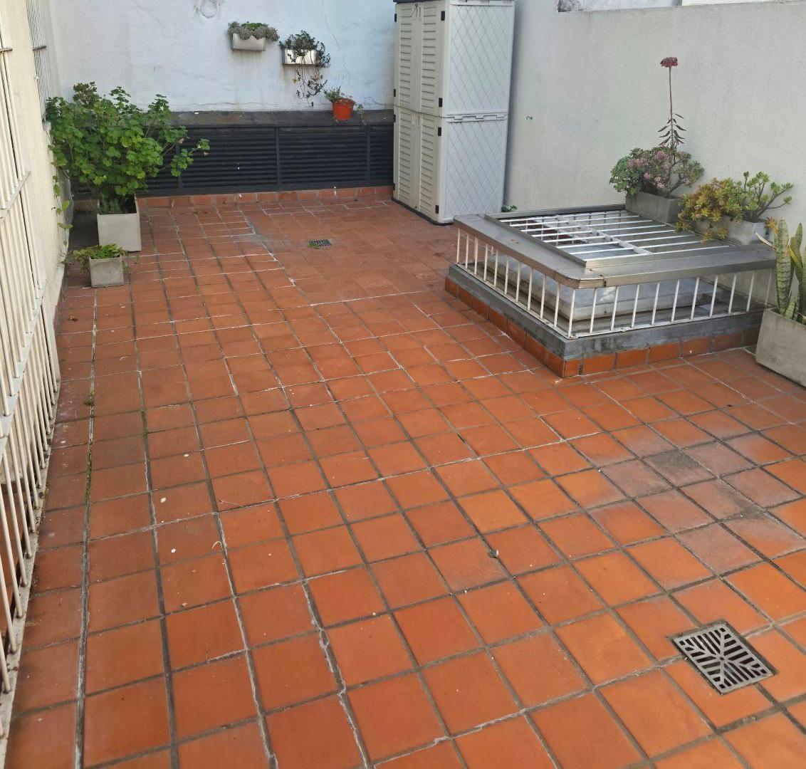 Foto de Departamento de 60 m² + 30mts. de patio con parrilla en alquiler en, imagen 3