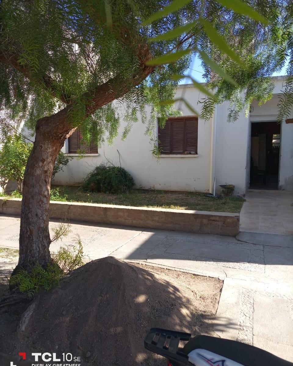 Venta Casa en Dean Funes 3