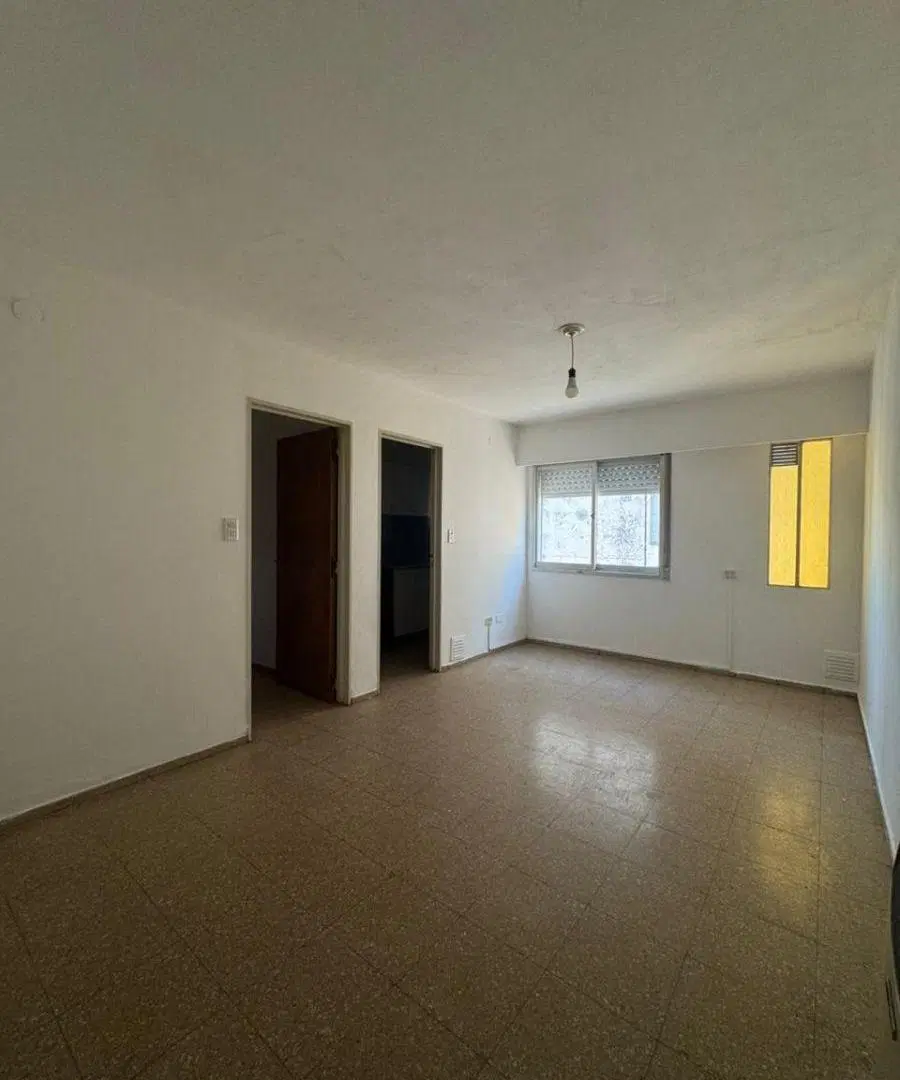 ALQUILER - Departamento 1 Dormitorio - Barrio ALBERDI 8