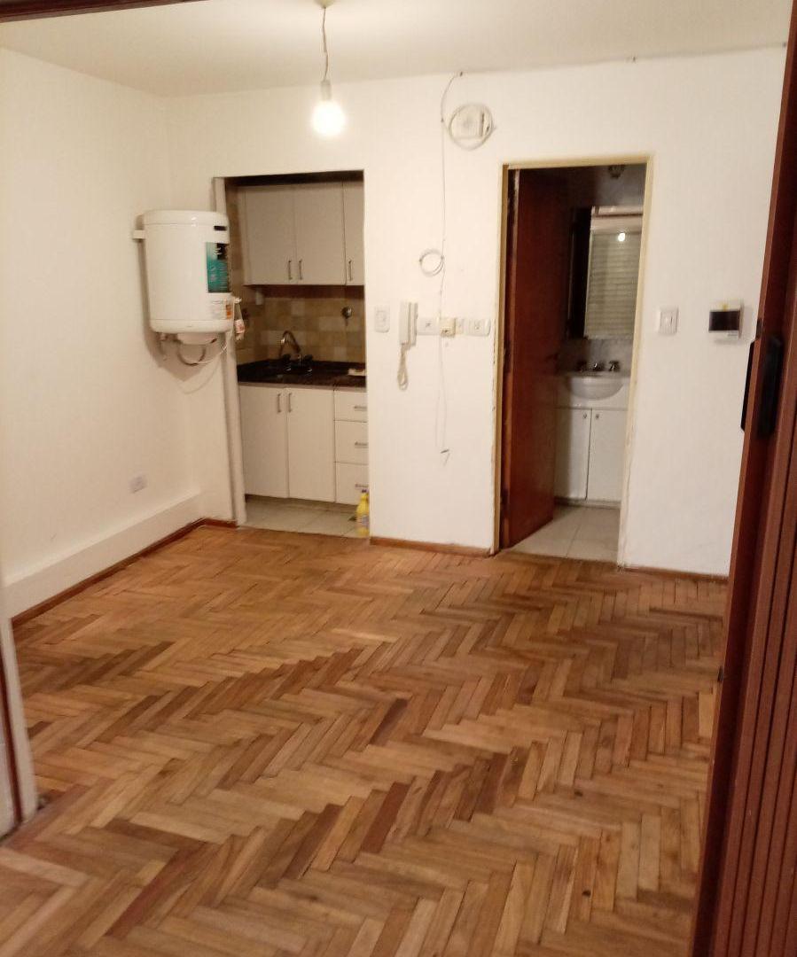 Foto de ALQUILER Monoambiente zona Tribunales, imagen 1