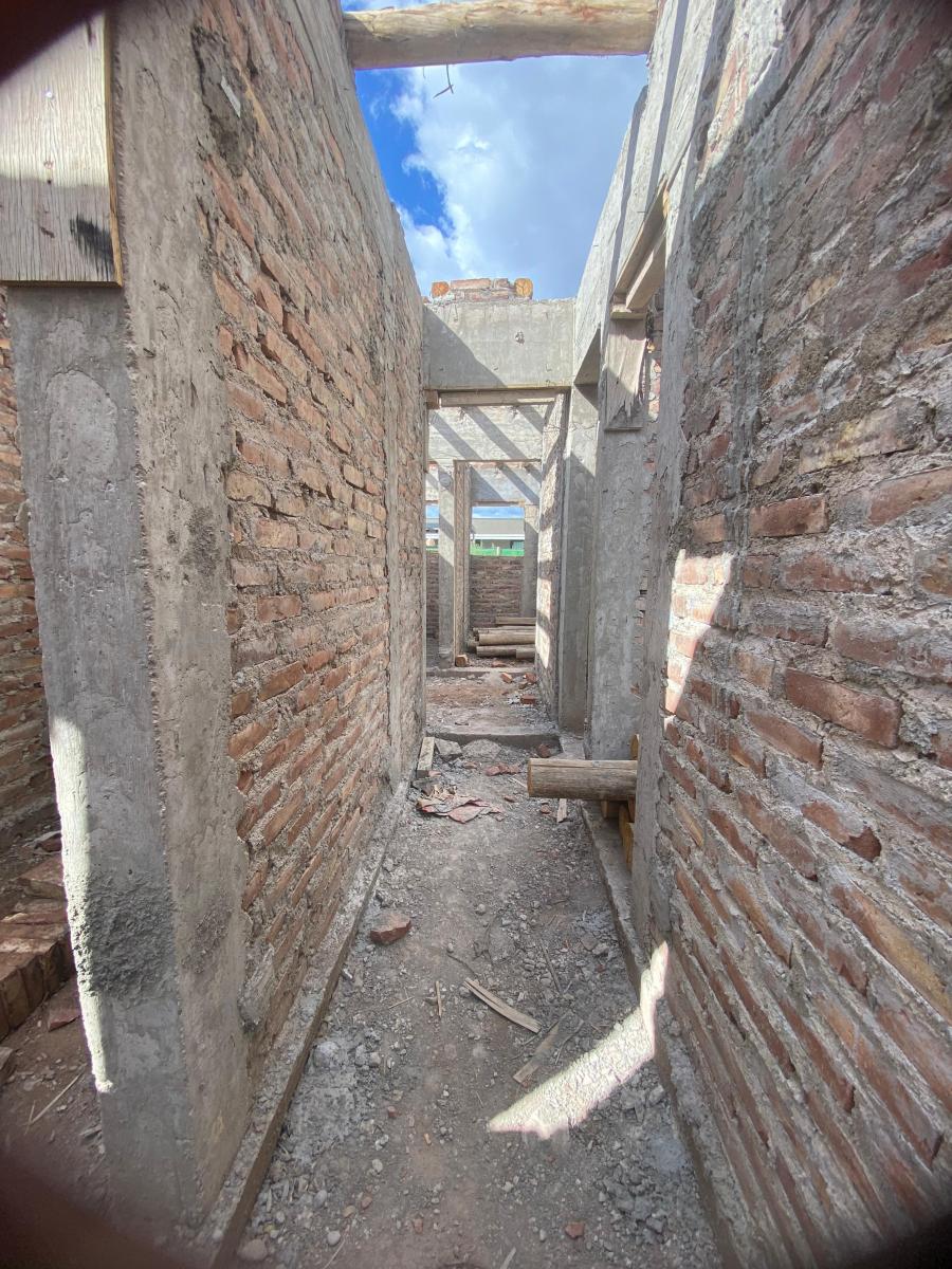 Bcg Group Ofrece a La Venta Una Casa en El Barrio Lar de Vieytes III 3