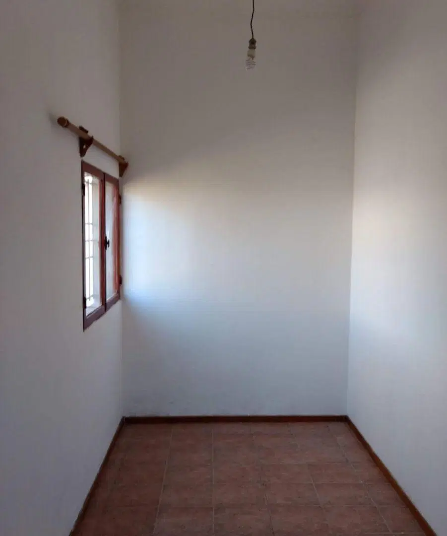 CASA EN VENTA BARRIO SEMI - PRIVADO EL PORTAL 3