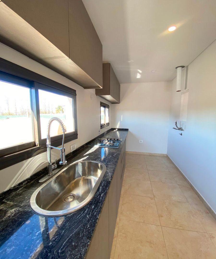 Foto de Título Casa en Venta 3 Dorm en Barrio Privado Rucalhue, Maipú |, imagen 1