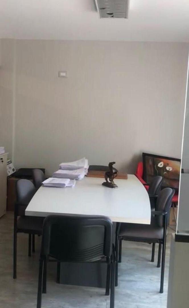 Foto de Oficina en Alquiler de 90 m² en Centro de Mendoza - Frente a Hotel, imagen 4