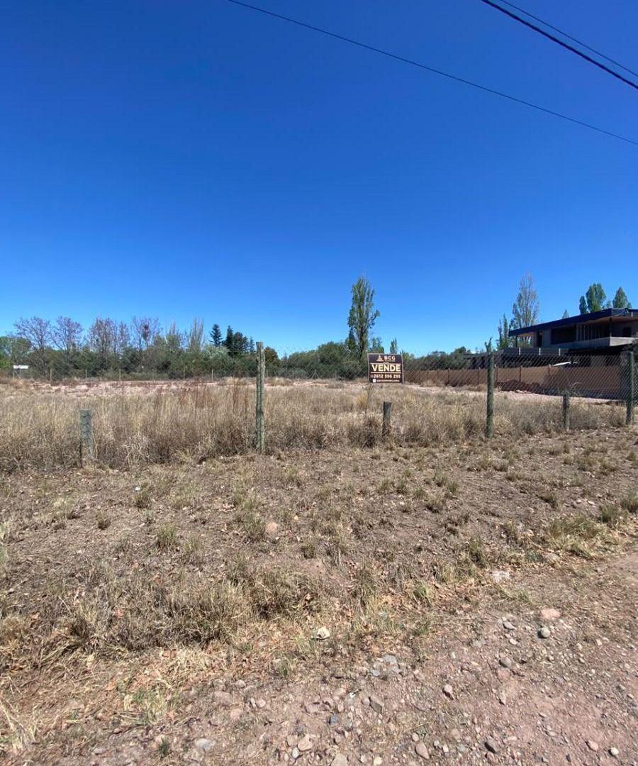 Foto de Venta Lote 830 m2 en Chacras de Coria - Calle Nazar, imagen 4